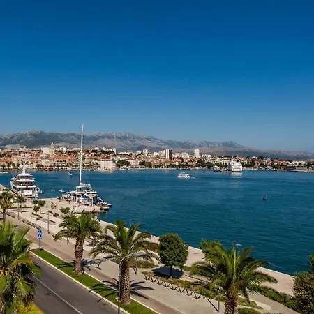 Apartman Maya Con Dios Split