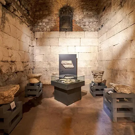 Apartman Maya Con Dios