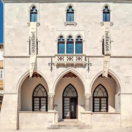 Apartman Maya Con Dios Split