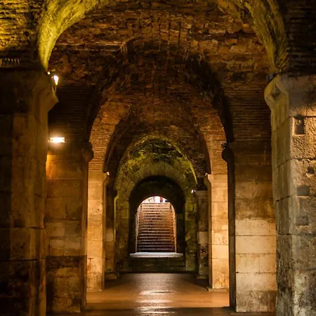 Apartman Maya Con Dios Split