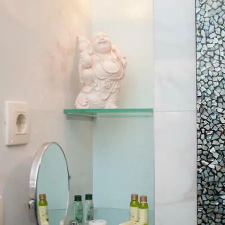 Maya Con Dios Lägenhet *