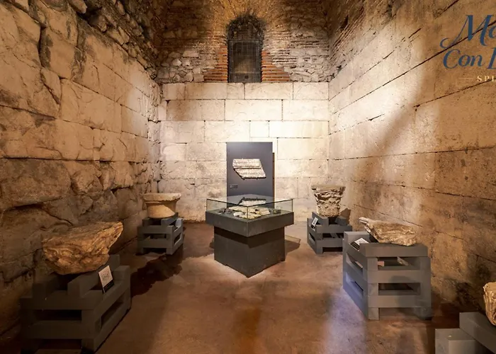 아파트 Maya Con Dios