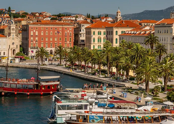 Maya Con Dios 스플리트